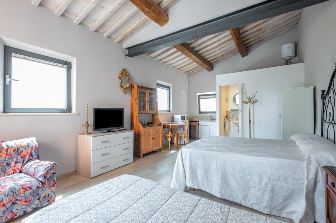 Siena- Porta Romana Lovely Studio With Parking! Luaran gambar
