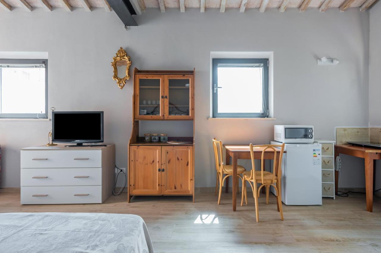 Siena- Porta Romana Lovely Studio With Parking! Luaran gambar